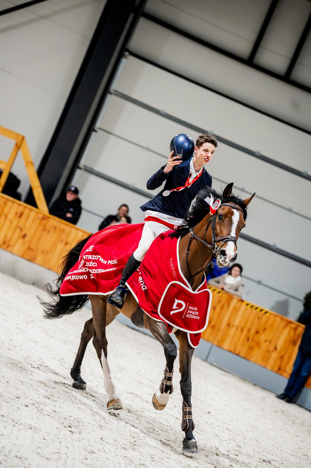 PHOTO 2025 03 17 14 21 27 (3)